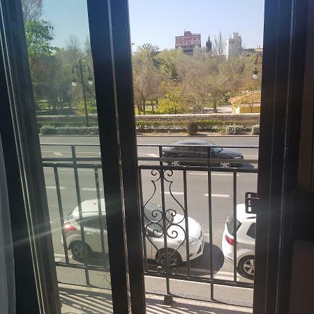 Domus Valencia Apartamentos Centro Frente A Torres De Serrano 外观 照片