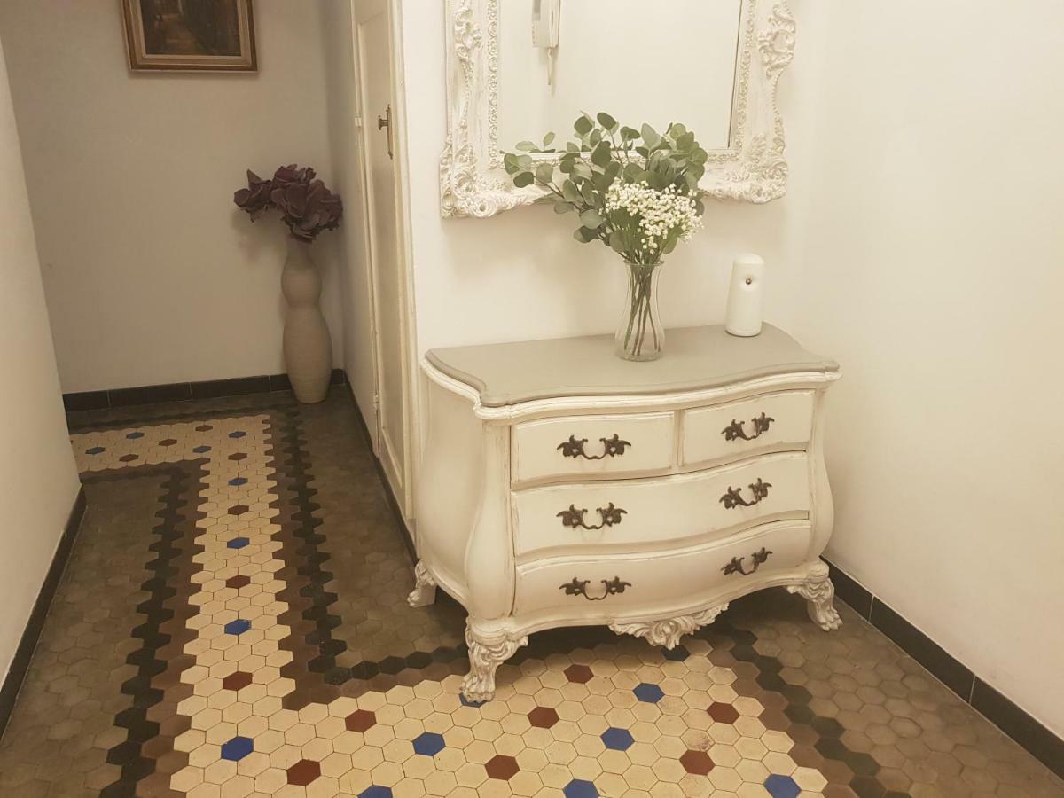Domus Valencia Apartamentos Centro Frente A Torres De Serrano 外观 照片